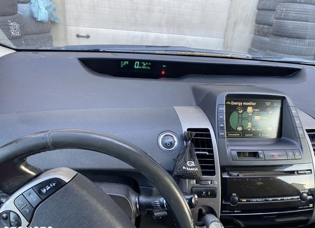 Toyota Prius cena 20500 przebieg: 382000, rok produkcji 2006 z Zgierz małe 92